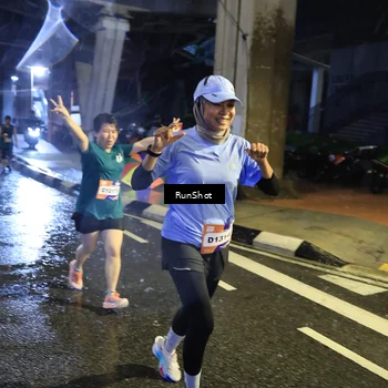 Runner Photo 7921195