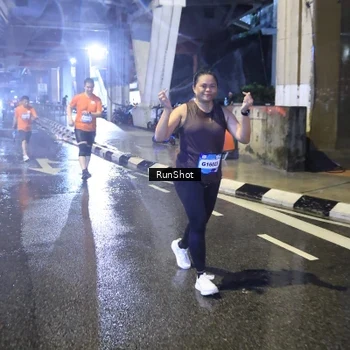 Runner Photo 7921200