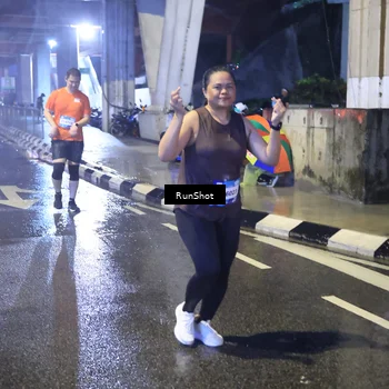 Runner Photo 7921201