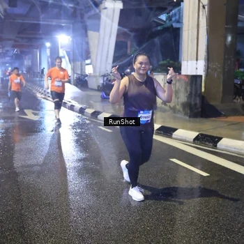 Runner Photo 7921204