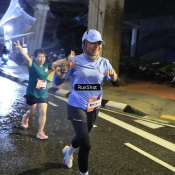 Runner Photo 7921206