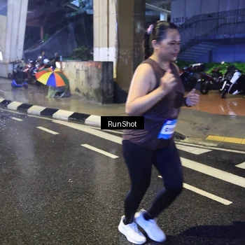 Runner Photo 7921214