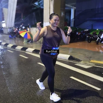 Runner Photo 7921215