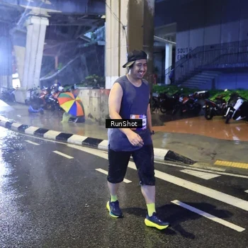 Runner Photo 7921222