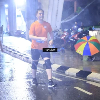 Runner Photo 7921223