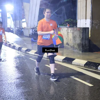 Runner Photo 7921229