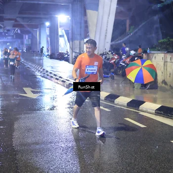 Runner Photo 7921243