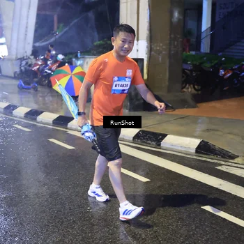 Runner Photo 7921255