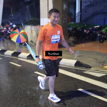 Runner Photo 7921257