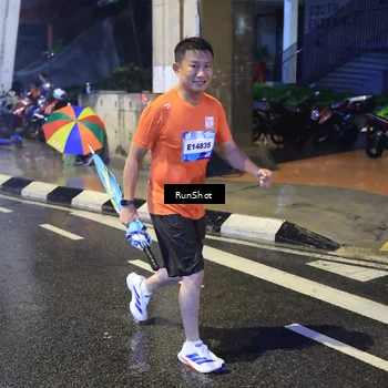 Runner Photo 7921263