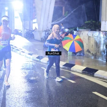 Runner Photo 7921266