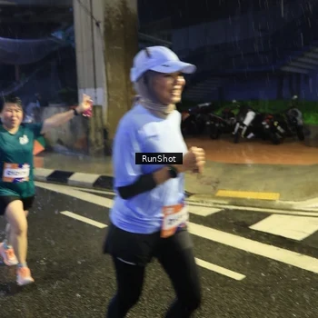 Runner Photo 7921269