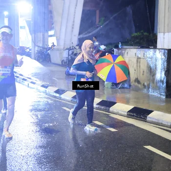 Runner Photo 7921270