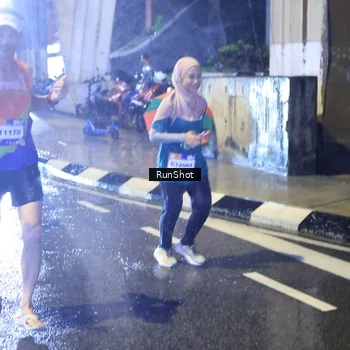 Runner Photo 7921275