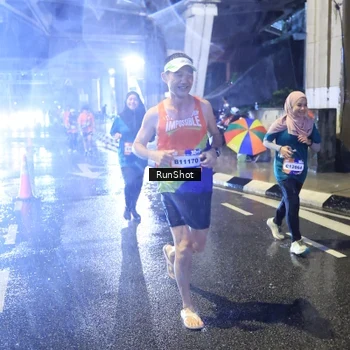 Runner Photo 7921285