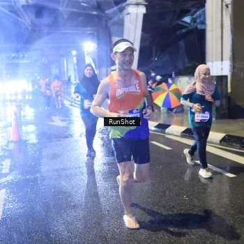 Runner Photo 7921286