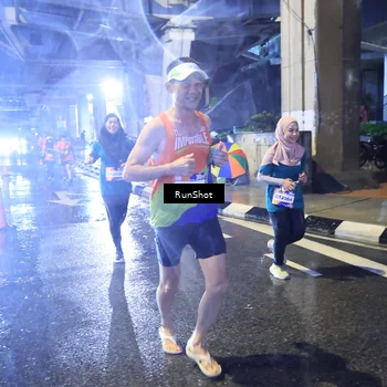 Runner Photo 7921287