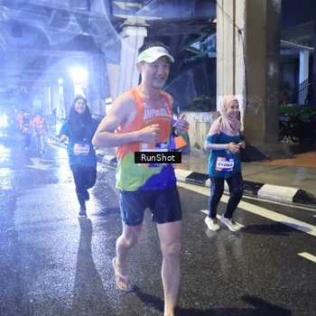 Runner Photo 7921290