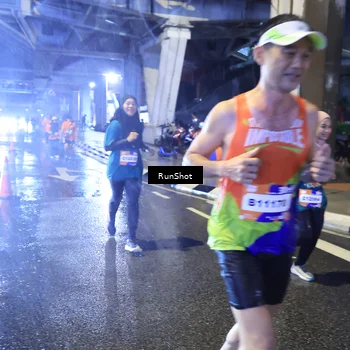 Runner Photo 7921294