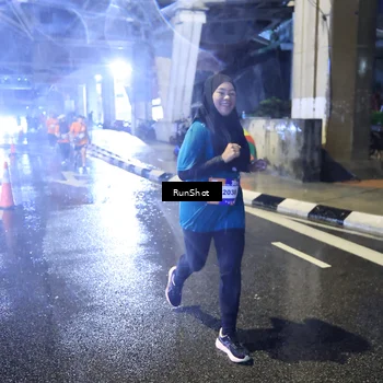 Runner Photo 7921307