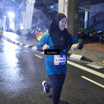 Runner Photo 7921318