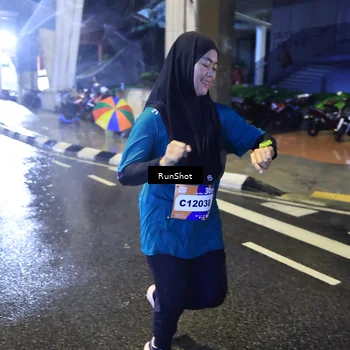 Runner Photo 7921320