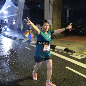 Runner Photo 7921344