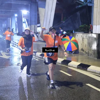 Runner Photo 7921366