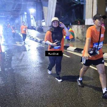 Runner Photo 7921370