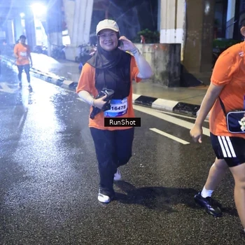 Runner Photo 7921381