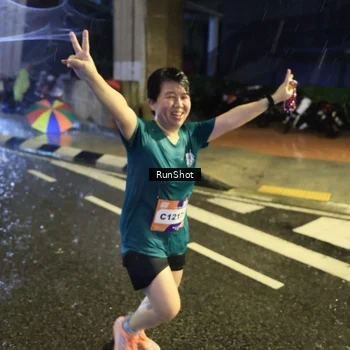 Runner Photo 7921412
