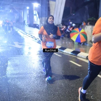 Runner Photo 7921420
