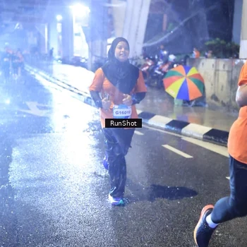 Runner Photo 7921422