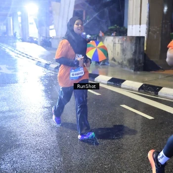 Runner Photo 7921427