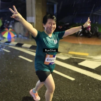 Runner Photo 7921429