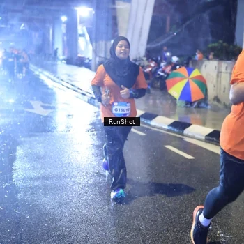 Runner Photo 7921434