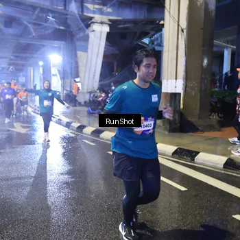 Runner Photo 7921456