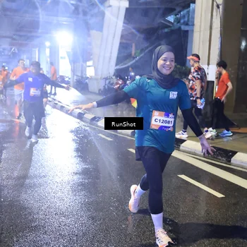 Runner Photo 7921480