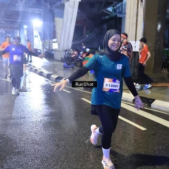 Runner Photo 7921481