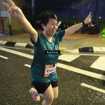Runner Photo 7921484