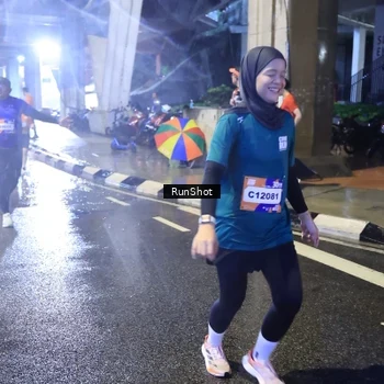 Runner Photo 7921487
