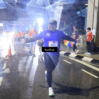 Runner Photo 7921509