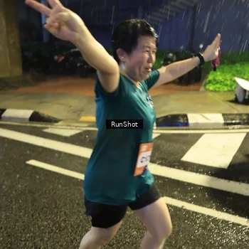 Runner Photo 7921523