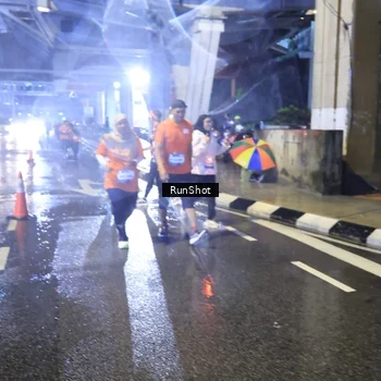 Runner Photo 7921602