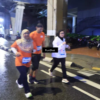 Runner Photo 7921622