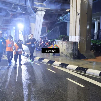 Runner Photo 7921657