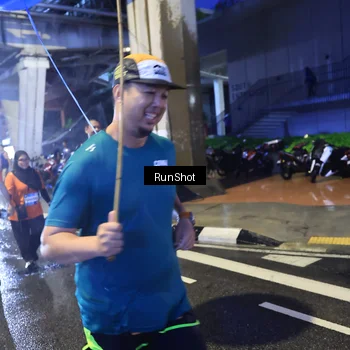 Runner Photo 7921683