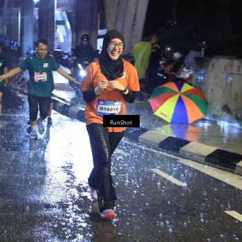 Runner Photo 7921685