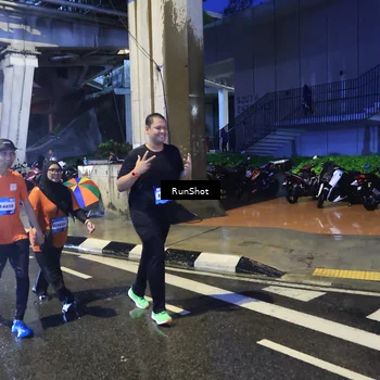 Runner Photo 7921689