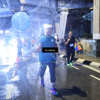 Runner Photo 7921691